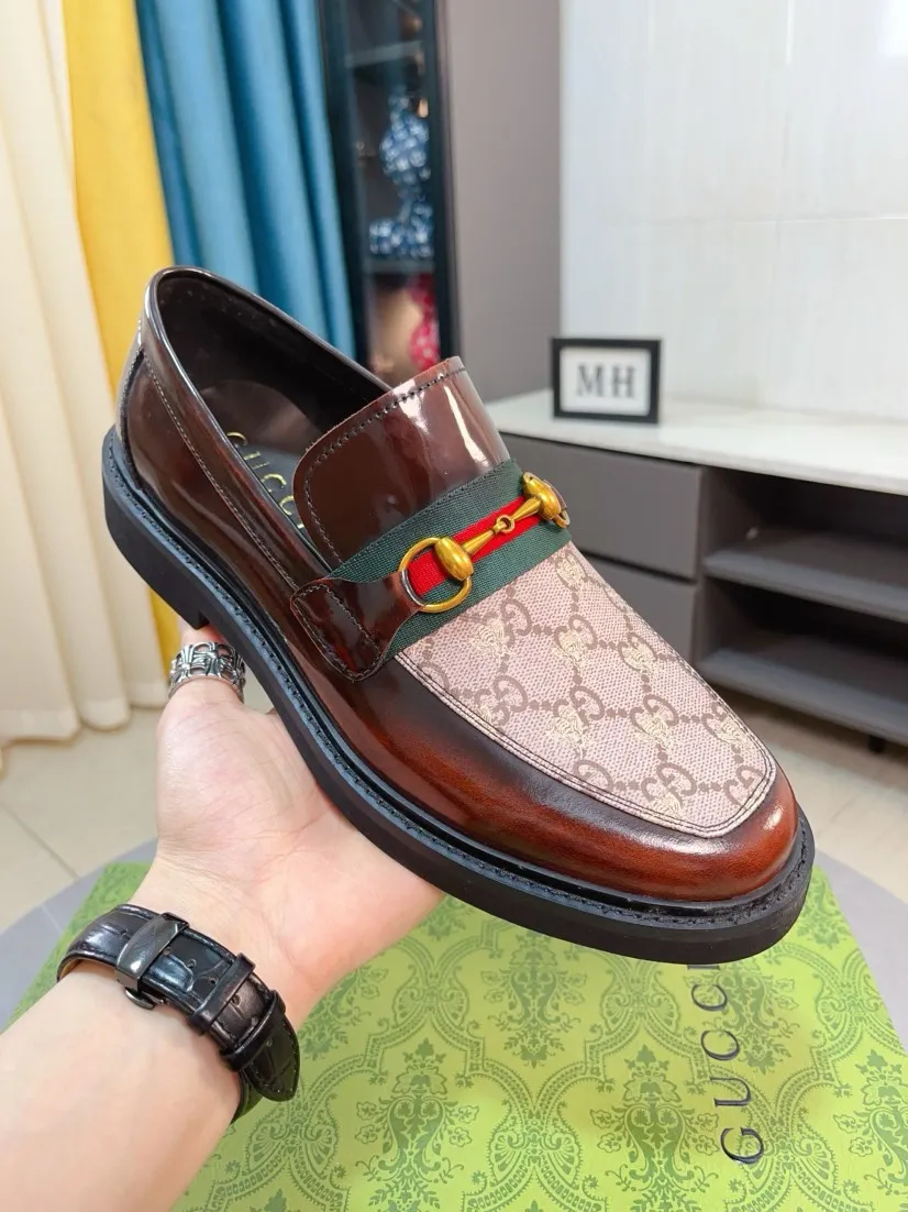 Men's men's shoes💰560🌹🌹Niuli [GUCCI] Formal men's leather shoes [strong][strong][strong] New model coming ~ original quality ☺The upper is imported from Italy with open edges, the leather is soft and delicate, and the wear-resistant and non-slip combination outsole is dignified and domineering, and the luxury charm is unobstructed! The natural and free nouveau riche leads the trend. Code number: 38-44